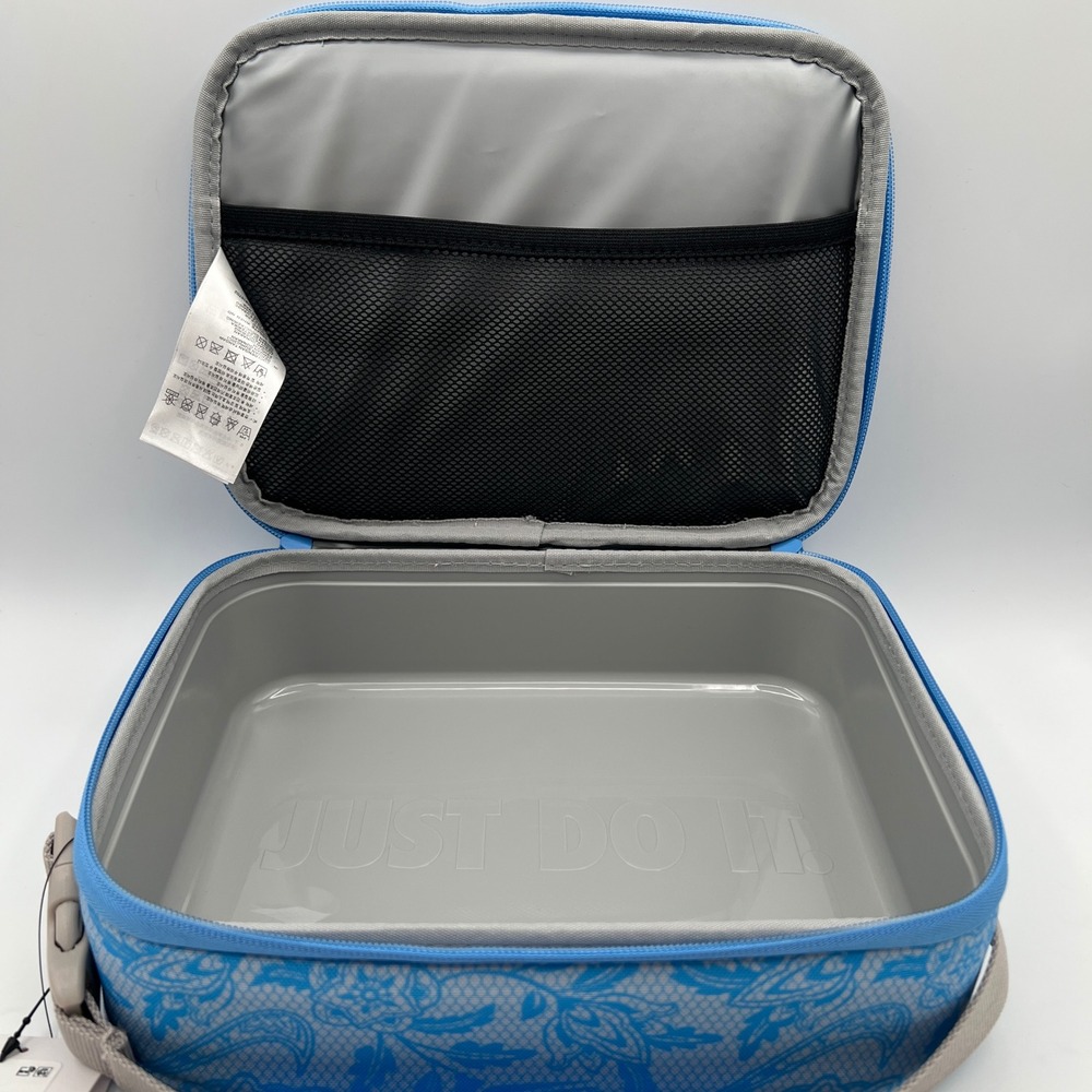 NWT Nike Hard Shell Lunch Box Ghost Blue Floral Paisley Insulated Back to School - Picture 4 of 10